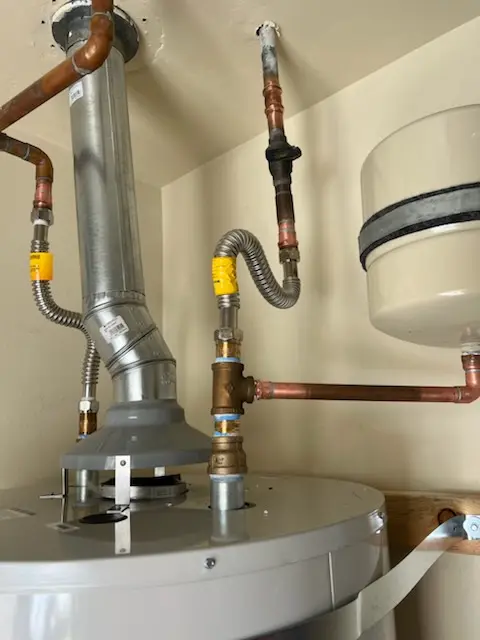 Water heater installation and plumbing repair in Woodway